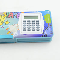 Magnetic pencil box with a built-in calculator and space for geometry tools.