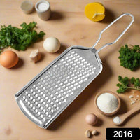 Stainless Steel Handheld Vegetable & Cheese Grater Ð Versati Kitchen Storage Organizer