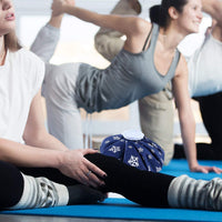 Versatile ice bag for targeted relief, ideal for sports injuries and post-workout recovery.
