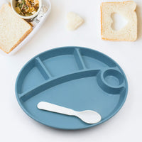 Lightweight biodegradable kids plate, perfect for picnics and outdoor meals.