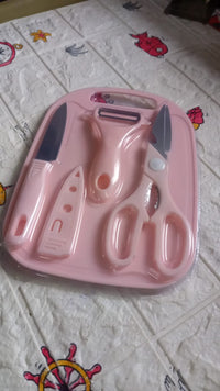 Complete 4-piece portable mini chopping board set for kitchen tasks.