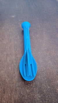 The full portable reusable travel cutlery set, highlighting its convenience for on-the-go dining.
