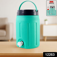 Close-up view of 5.5L insulated water jug highlighting handle and design